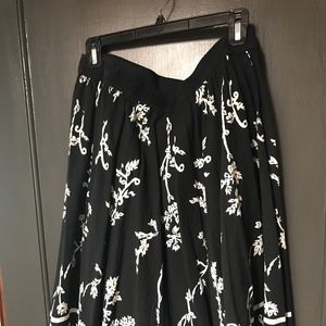 Black and White Cotton Midi Skirt